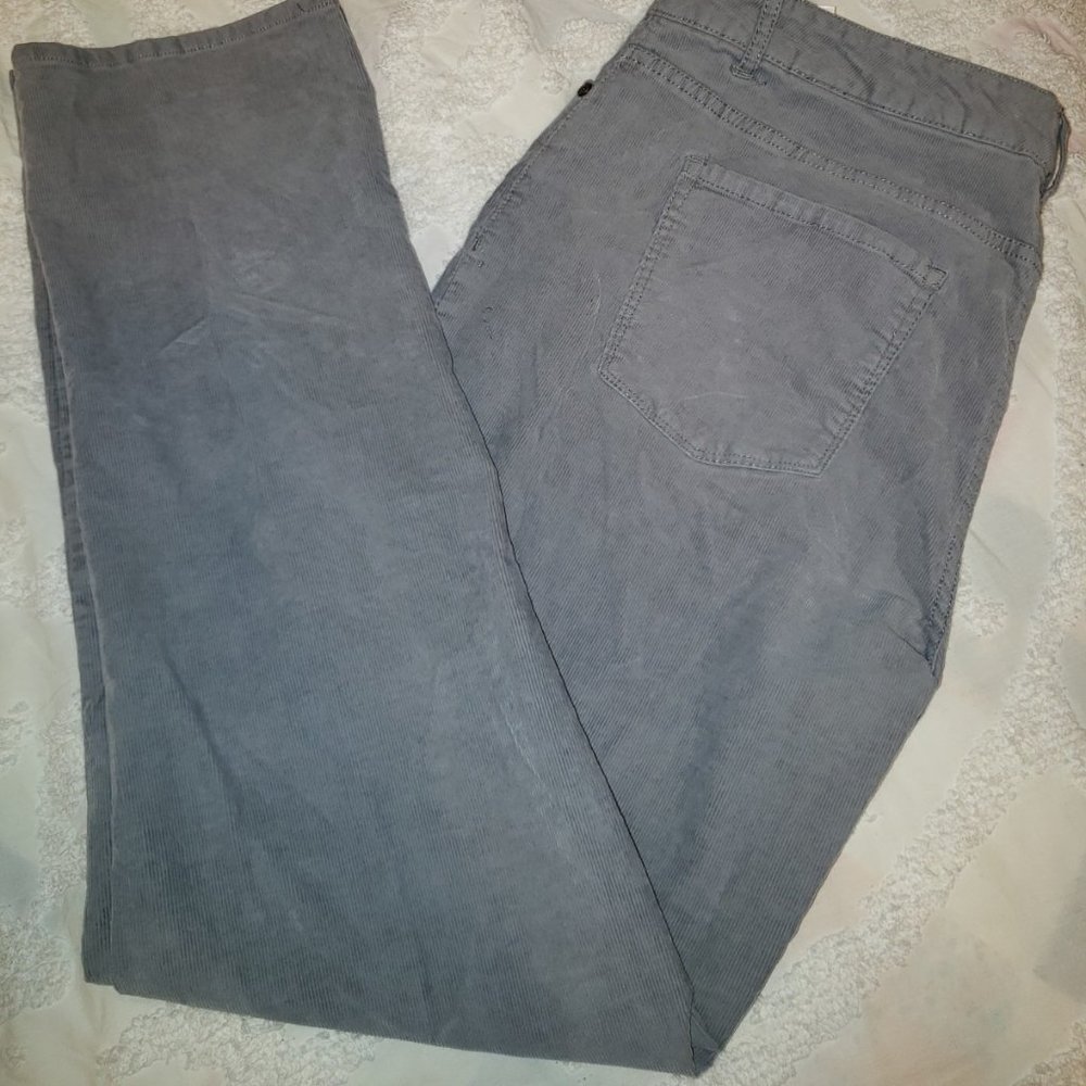 5/25 COLDWATER CREEK sz 14 gray corduroys EUC